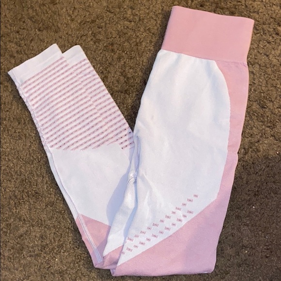 Activewear Set - Picture 3 of 4